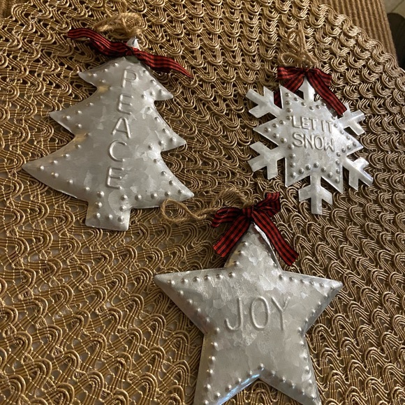Set 3 Tin Christmas ORNAMENTS Galvenized - Picture 2 of 5